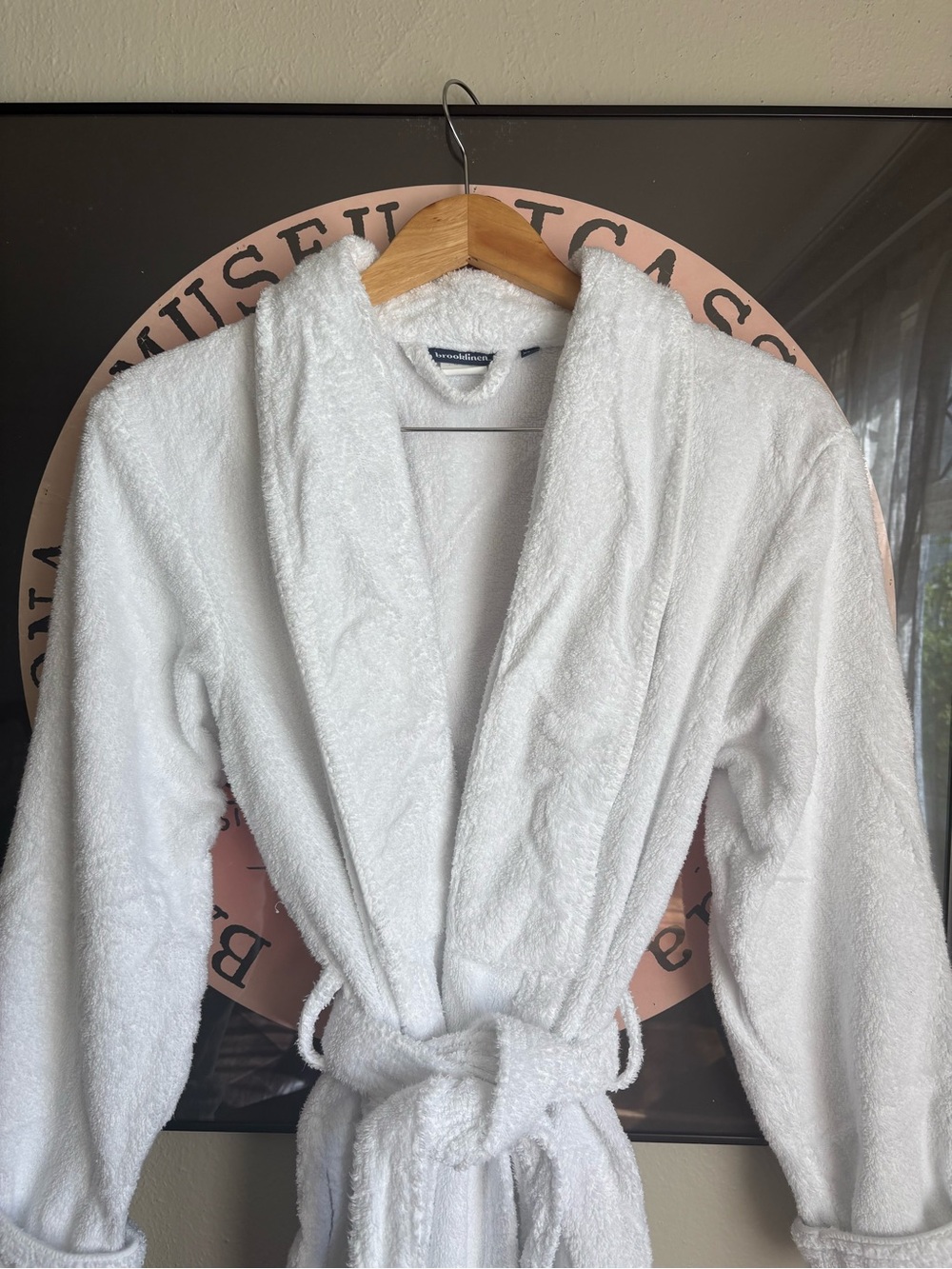 Brooklinen White Robe - Picture 4 of 10